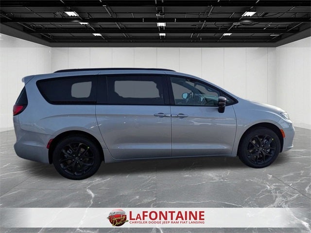 2026 Chrysler Pacifica PACIFICA LIMITED AWD