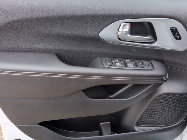 2026 Chrysler Pacifica PACIFICA LIMITED AWD