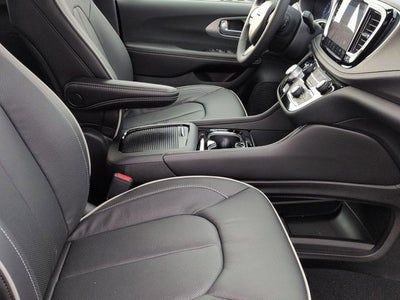 2026 Chrysler Pacifica PACIFICA LIMITED AWD