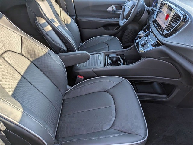 2026 Chrysler Pacifica PACIFICA LIMITED AWD