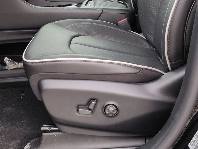 2026 Chrysler Pacifica PACIFICA LIMITED AWD