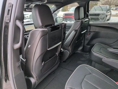 2026 Chrysler Pacifica PACIFICA LIMITED AWD