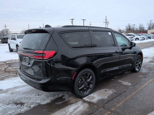 2026 Chrysler Pacifica PACIFICA LIMITED AWD