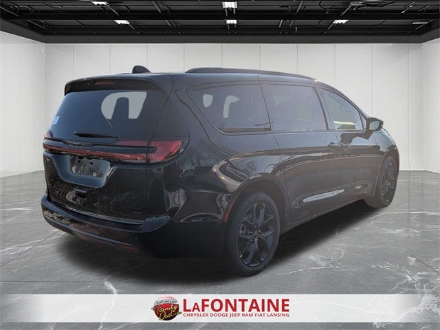 2026 Chrysler Pacifica PACIFICA LIMITED AWD