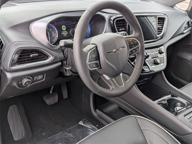 2026 Chrysler Pacifica PACIFICA LIMITED AWD