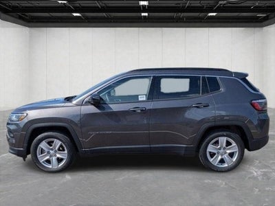 2022 Jeep Compass Latitude FWD