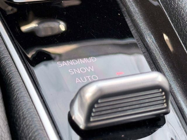 2024 Jeep Compass Latitude Lux FWD