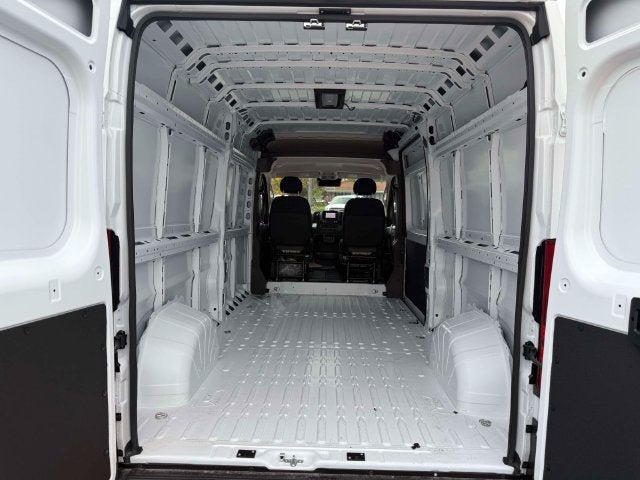 2027 RAM ProMaster Cargo Van Tradesman