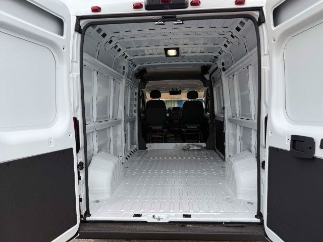 2027 RAM ProMaster Cargo Van Tradesman