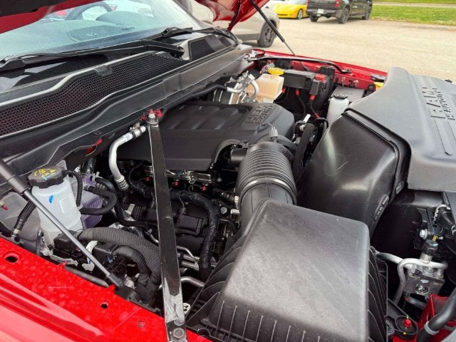 2027 RAM Ram 2500 RAM 2500 TRADESMAN REGULAR CAB 4X4 8' BOX