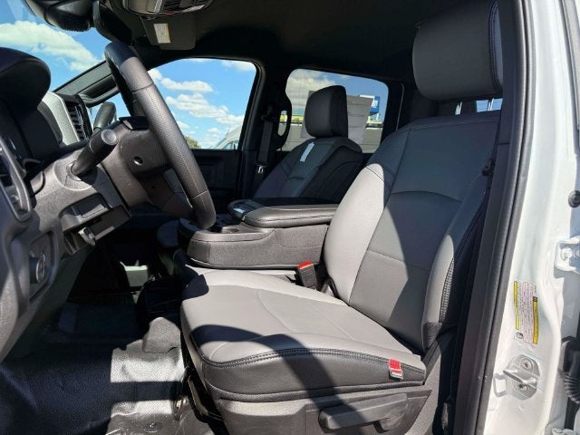 2027 RAM Ram 2500 RAM 2500 TRADESMAN CREW CAB 4X4 6'4' BOX