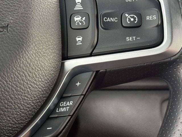 2027 RAM Ram 2500 RAM 2500 TRADESMAN CREW CAB 4X4 6'4' BOX