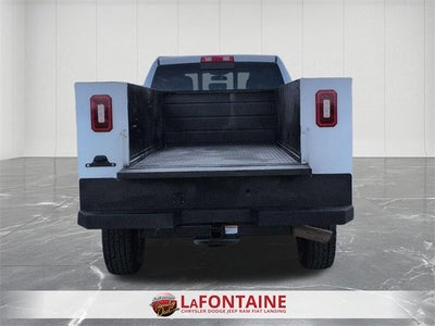 2022 RAM 2500 Tradesman Crew Cab 4x4 8' Box