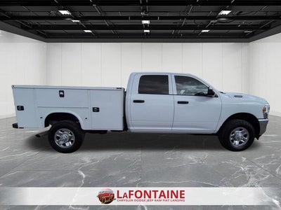 2022 RAM 2500 Tradesman Crew Cab 4x4 8' Box