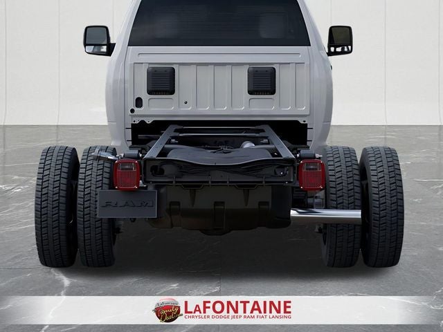2026 RAM Ram 5500 Chassis Cab RAM 5500 TRADESMAN CHASSIS REGULAR CAB 4X4 84' CA