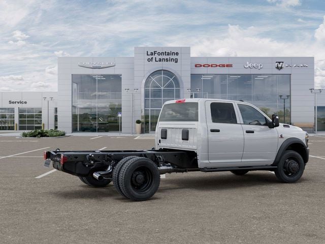 2026 RAM Ram 5500 Chassis Cab RAM 5500 TRADESMAN CHASSIS CREW CAB 4X4 60' CA