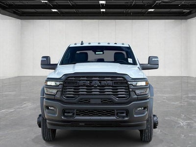 2026 RAM 5500 Chassis RAM 5500 TRADESMAN CHASSIS CREW CAB 4X4 84' CA