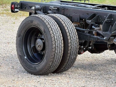 2026 RAM 5500 Chassis RAM 5500 TRADESMAN CHASSIS CREW CAB 4X4 84' CA
