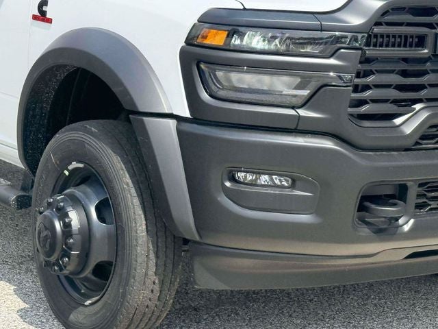 2026 RAM Ram 5500 Chassis Cab RAM 5500 TRADESMAN CHASSIS CREW CAB 4X4 84' CA
