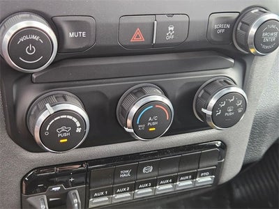 2024 RAM Ram 3500 Chassis Cab RAM 3500 TRADESMAN CHASSIS REGULAR CAB 4X4 60' CA