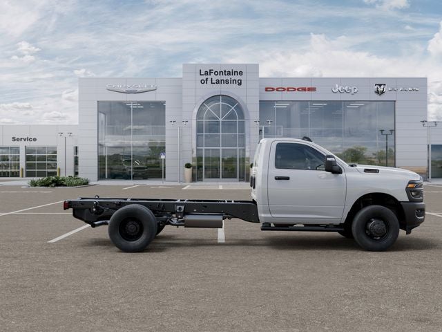 2026 RAM Ram 3500 Chassis Cab RAM 3500 TRADESMAN CHASSIS REGULAR CAB 4X4 84' CA