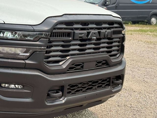 2026 RAM Ram 3500 Chassis Cab RAM 3500 TRADESMAN CREW CAB CHASSIS 4X4 60' CA