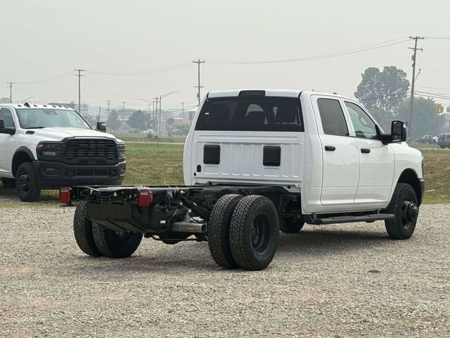 2026 RAM Ram 3500 Chassis Cab RAM 3500 TRADESMAN CREW CAB CHASSIS 4X4 60' CA