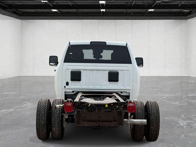 2026 RAM Ram 3500 Chassis Cab RAM 3500 TRADESMAN CREW CAB CHASSIS 4X4 60' CA