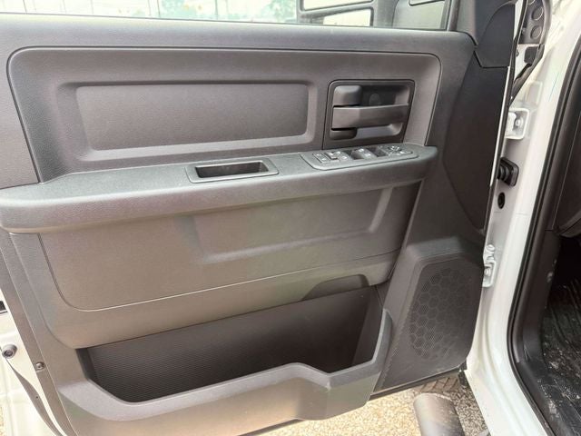 2026 RAM Ram 3500 Chassis Cab RAM 3500 TRADESMAN CREW CAB CHASSIS 4X4 60' CA