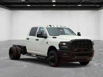 2026 RAM Ram 3500 Chassis Cab RAM 3500 TRADESMAN CREW CAB CHASSIS 4X4 60' CA