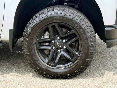 2021 Chevrolet Silverado 1500 4WD Crew Cab Short Bed Custom Trail Boss