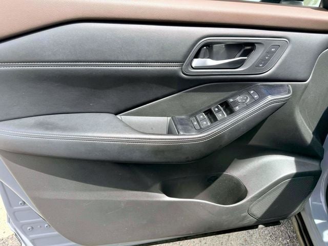2023 Nissan Rogue SL Intelligent AWD