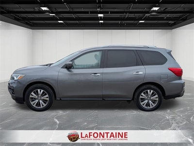 2019 Nissan Pathfinder S