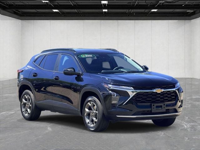 2025 Chevrolet Trax FWD LT