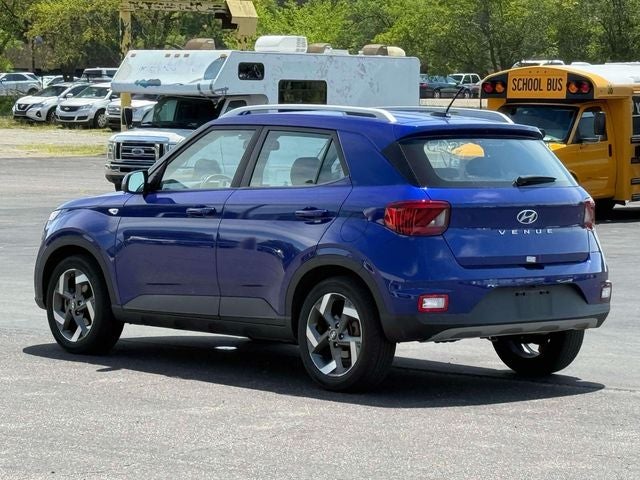 2025 Hyundai Venue SEL