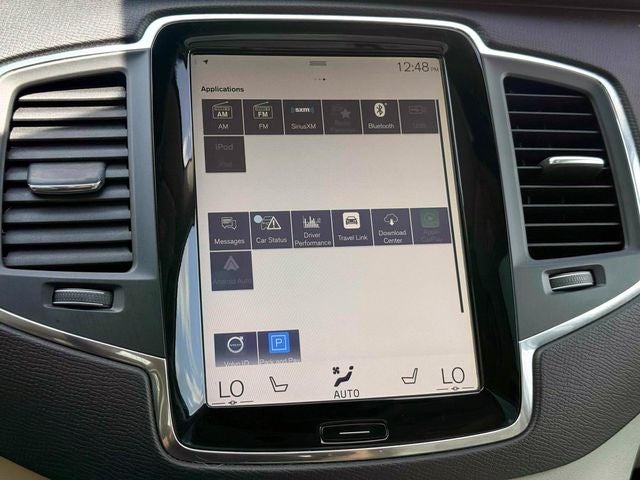 2018 Volvo XC90 T6 Momentum