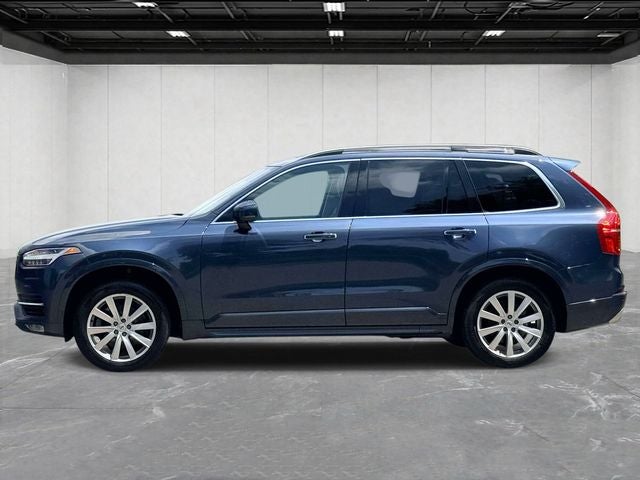 2018 Volvo XC90 T6 Momentum