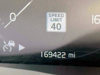 2018 Volvo XC90 T6 Momentum