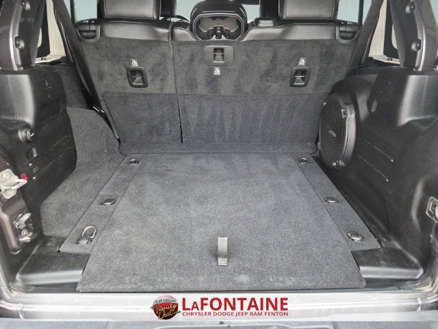 2019 Jeep Wrangler Unlimited Sahara Altitude 4x4