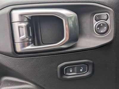 2024 Jeep Wrangler 4-Door Willys 4x4