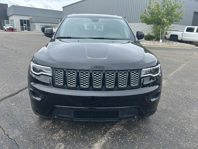 2021 Jeep Grand Cherokee Laredo X 4x4