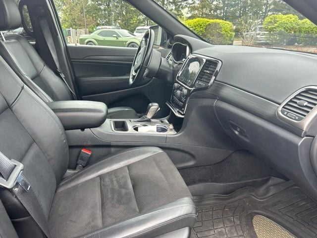 2021 Jeep Grand Cherokee Laredo X 4x4
