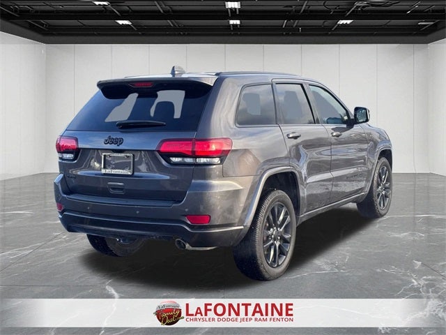 2021 Jeep Grand Cherokee Laredo X 4x4
