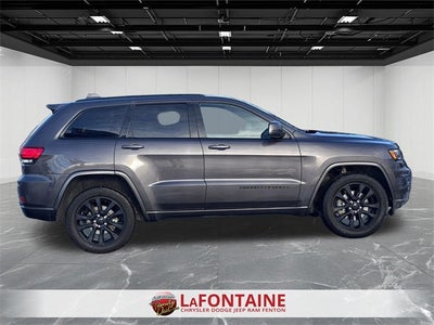 2021 Jeep Grand Cherokee Laredo X 4x4