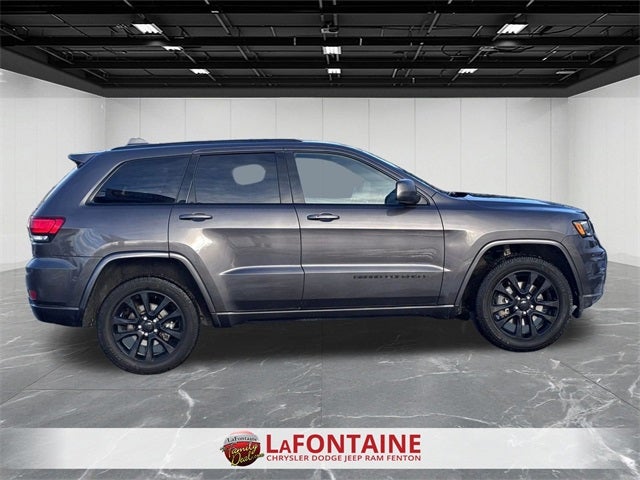 2021 Jeep Grand Cherokee Laredo X 4x4