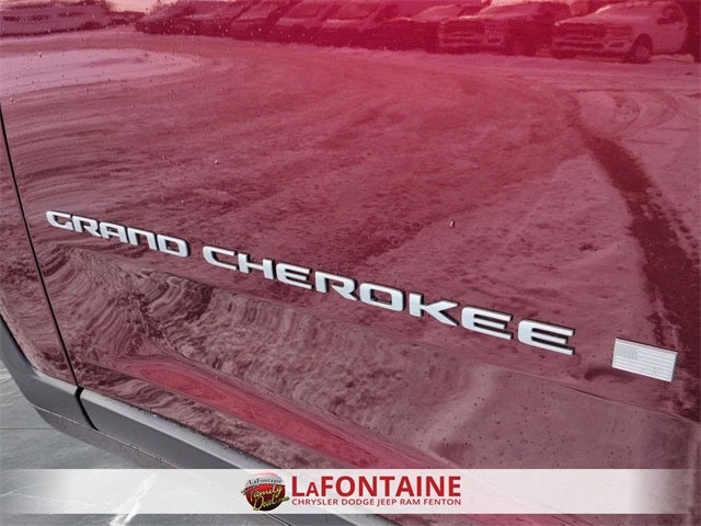 2026 Jeep Grand Cherokee GRAND CHEROKEE LAREDO X 4X4
