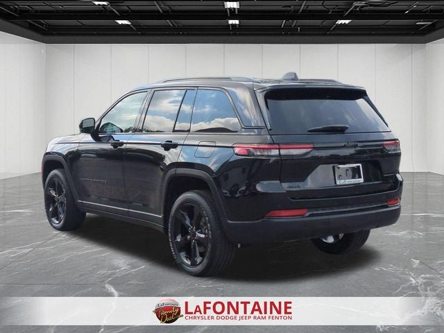2023 Jeep Grand Cherokee Altitude 4x4