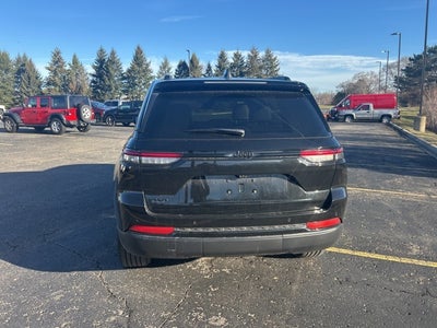 2025 Jeep Grand Cherokee Altitude X 4x4