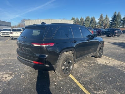 2025 Jeep Grand Cherokee Altitude X 4x4