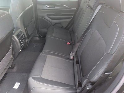 2026 Jeep Grand Cherokee GRAND CHEROKEE LAREDO X 4X4